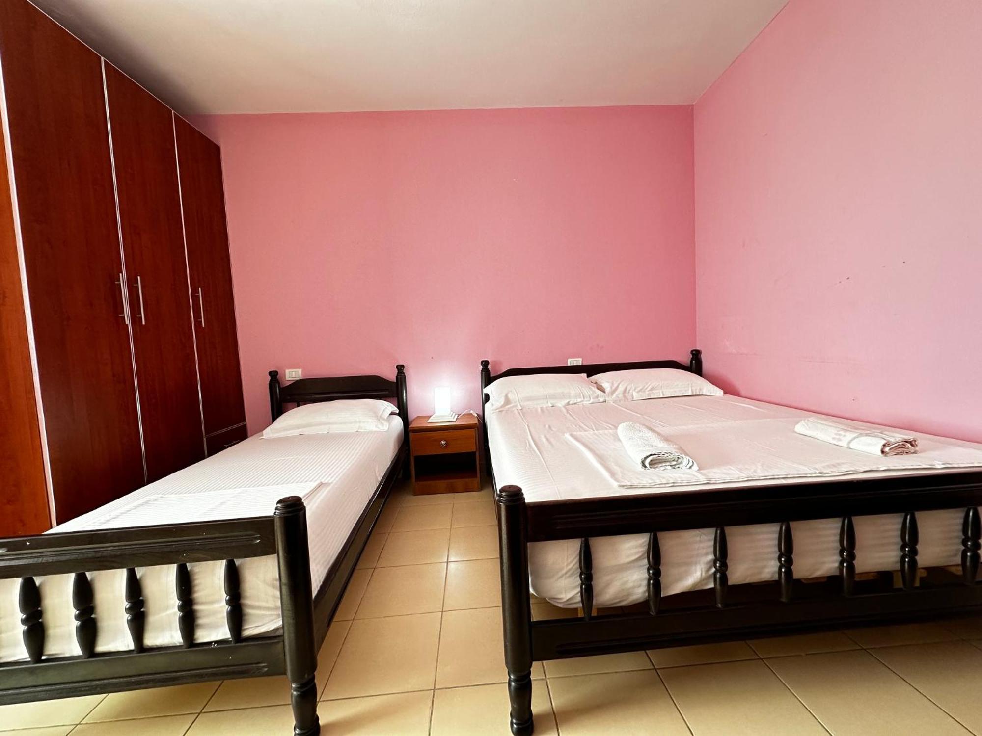 Romance Holiday Garden Inn Δυρράχιο Εξωτερικό φωτογραφία