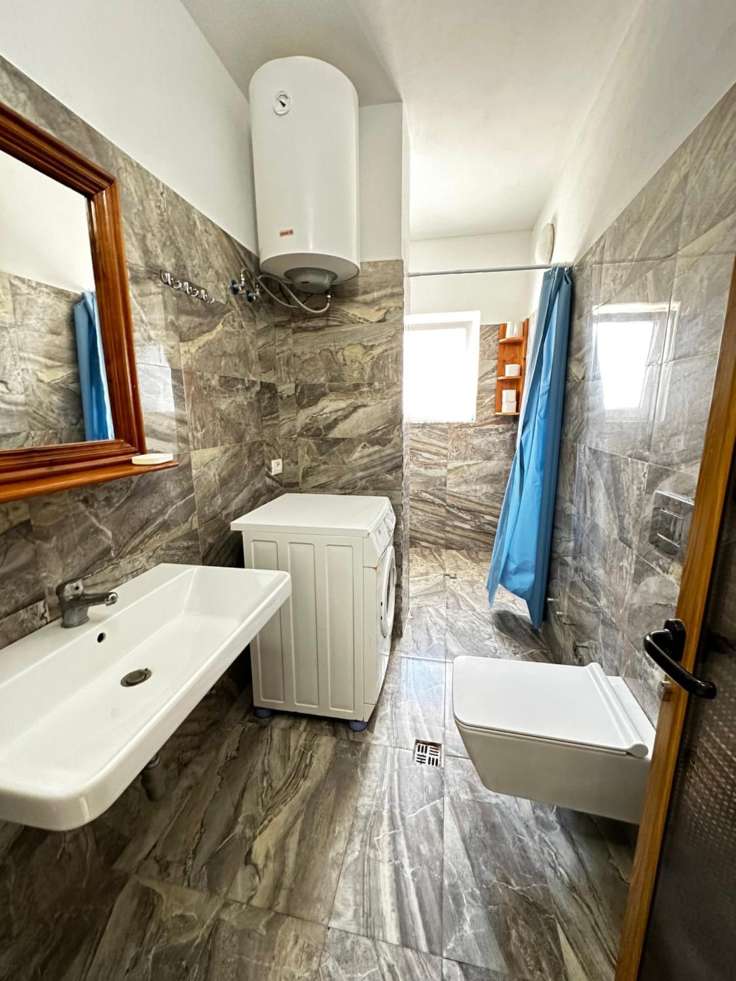 Romance Holiday Garden Inn Δυρράχιο Εξωτερικό φωτογραφία
